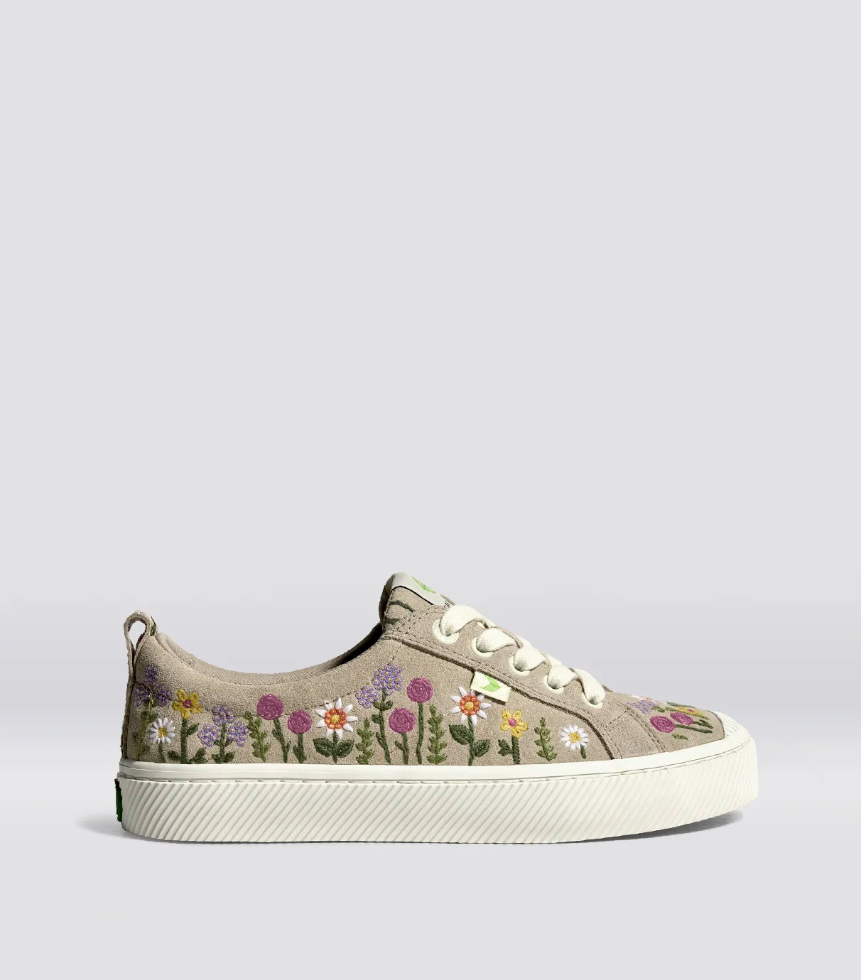 OCA Low Sand Embroidered Flowers Suede Sneaker