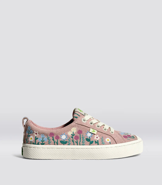 OCA Low Rose Embroidered Flowers Suede Sneaker