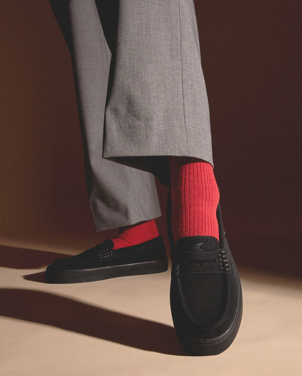 Cariuma Caju black suede loafer shoe for men and women