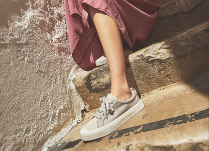 OCA Low Shadow Blue Canvas Mirage Blue Suede Sneaker