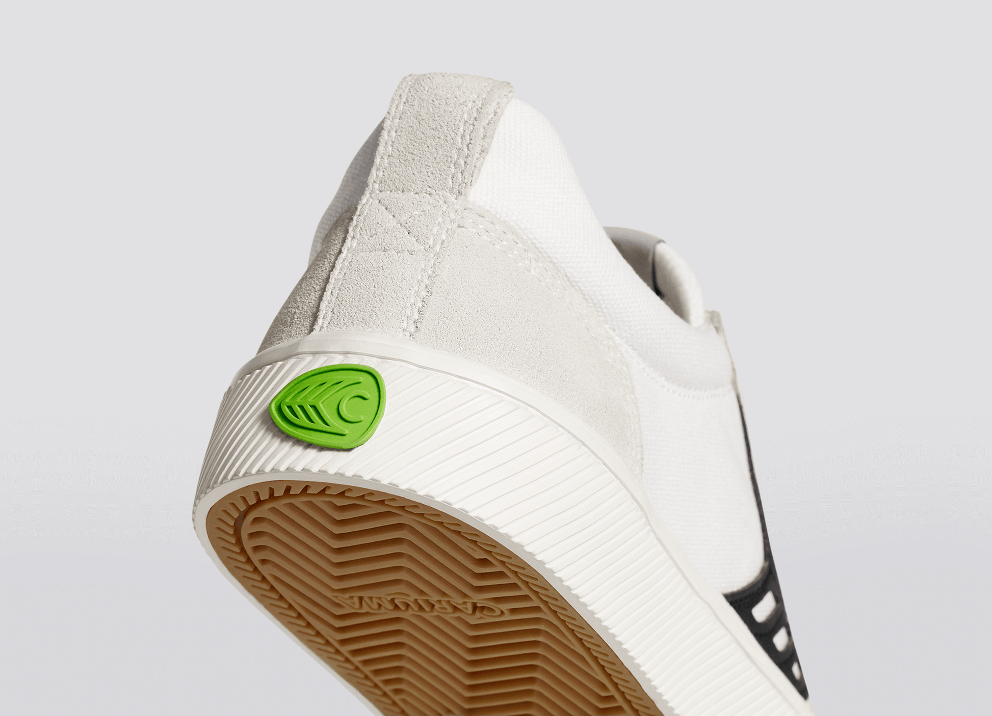 CATIBA PRO Low Off White Canvas Vintage White Suede Black Logo Sneaker